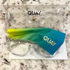 Quay Australia Transparent Glasses with Colorful Cloth